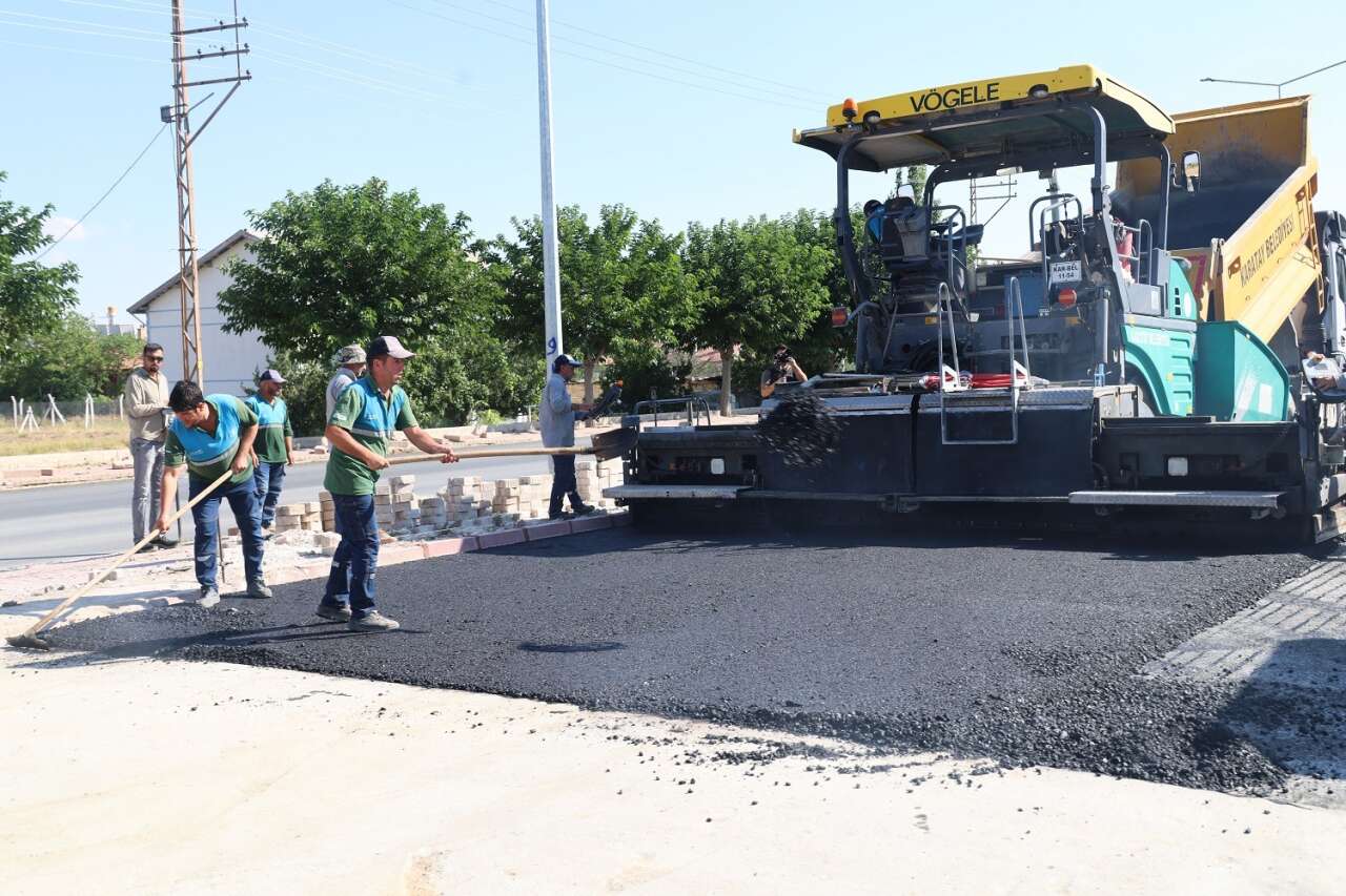 Konya'da ulaşım atağı hız kesmiyor! 1000 metrelik yolda dönüşüm devam ediyor 6